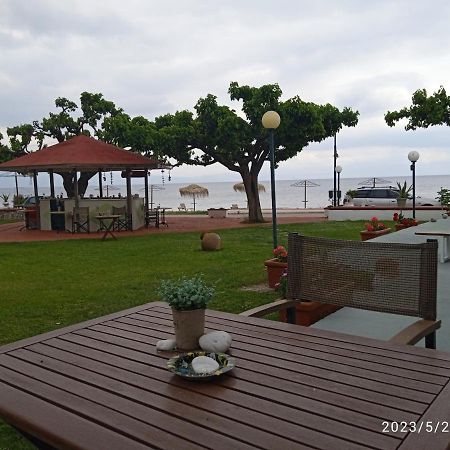 Evoikos Beach & Resort Ливанатес Экстерьер фото