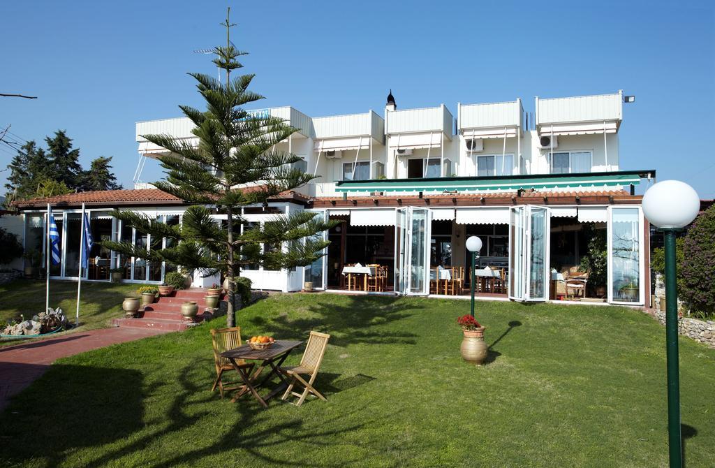 Evoikos Beach & Resort Ливанатес Экстерьер фото
