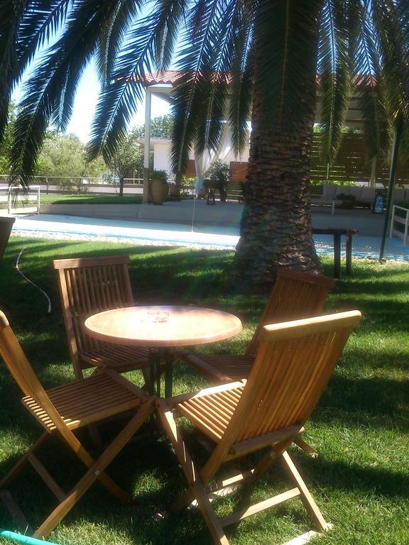 Evoikos Beach & Resort Ливанатес Экстерьер фото