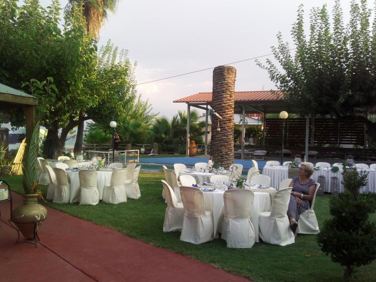 Evoikos Beach & Resort Ливанатес Экстерьер фото